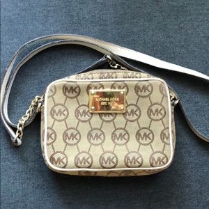 Michael Kors crossbody
